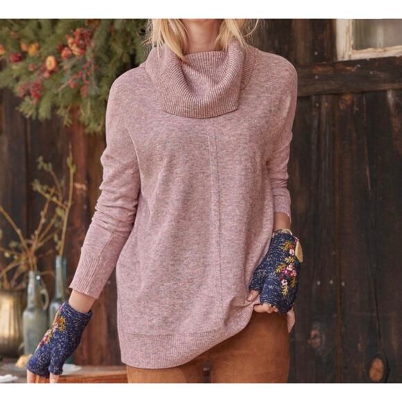 Sundance Gracie Isle Long Sleeve Sweater
Cowl Neck Blue Knit medium - Picture 2 of 9